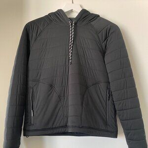 lululemon | Cropped Jacket | 6 |